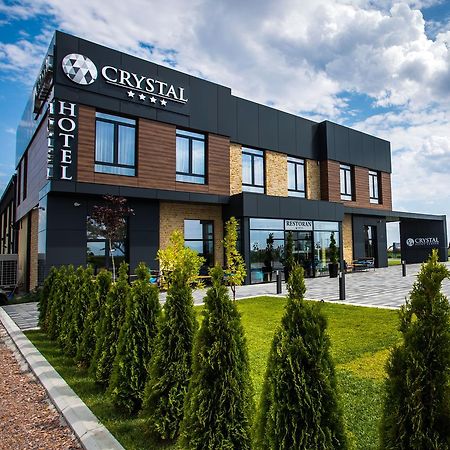 Pecinci Hotel Crystal מראה חיצוני תמונה