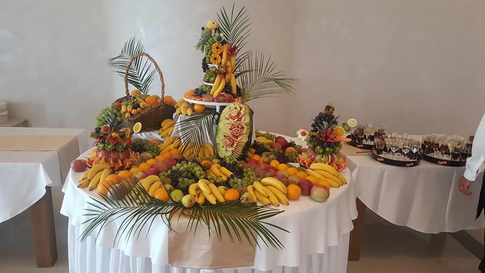 Pecinci Hotel Crystal מראה חיצוני תמונה